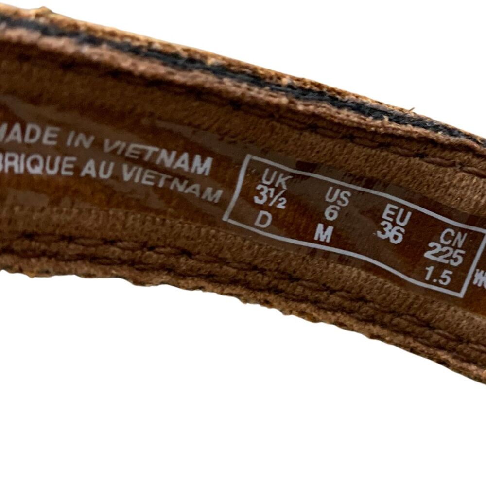 Clarks Women Lexi Carmen Comfort Hook and Loop Leather Snadals SIze 6 - Picture 12 of 12